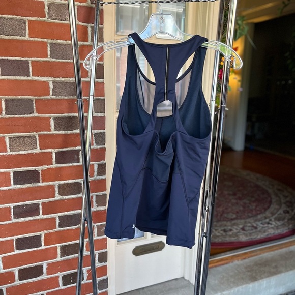 Lululemon size 8 - Picture 5 of 8